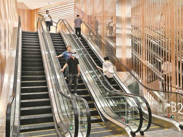地铁湖滨东路站新通道启用 可直达万象城二期